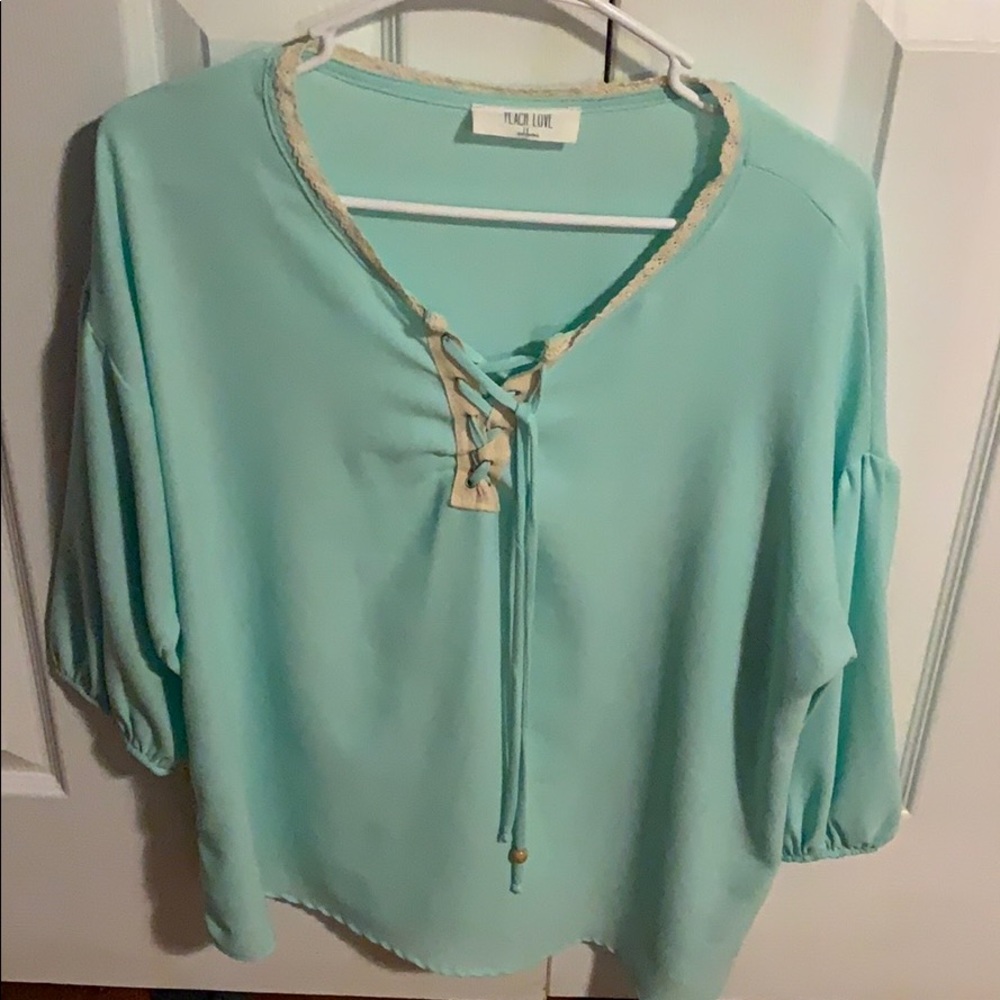 Teal top